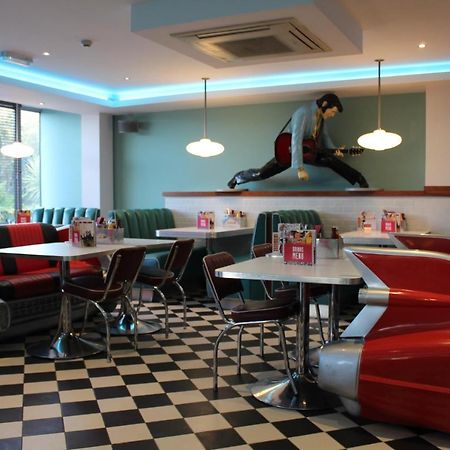 7Hotel Diner Halstead  Luaran gambar