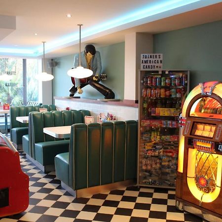 7Hotel Diner Halstead  Luaran gambar