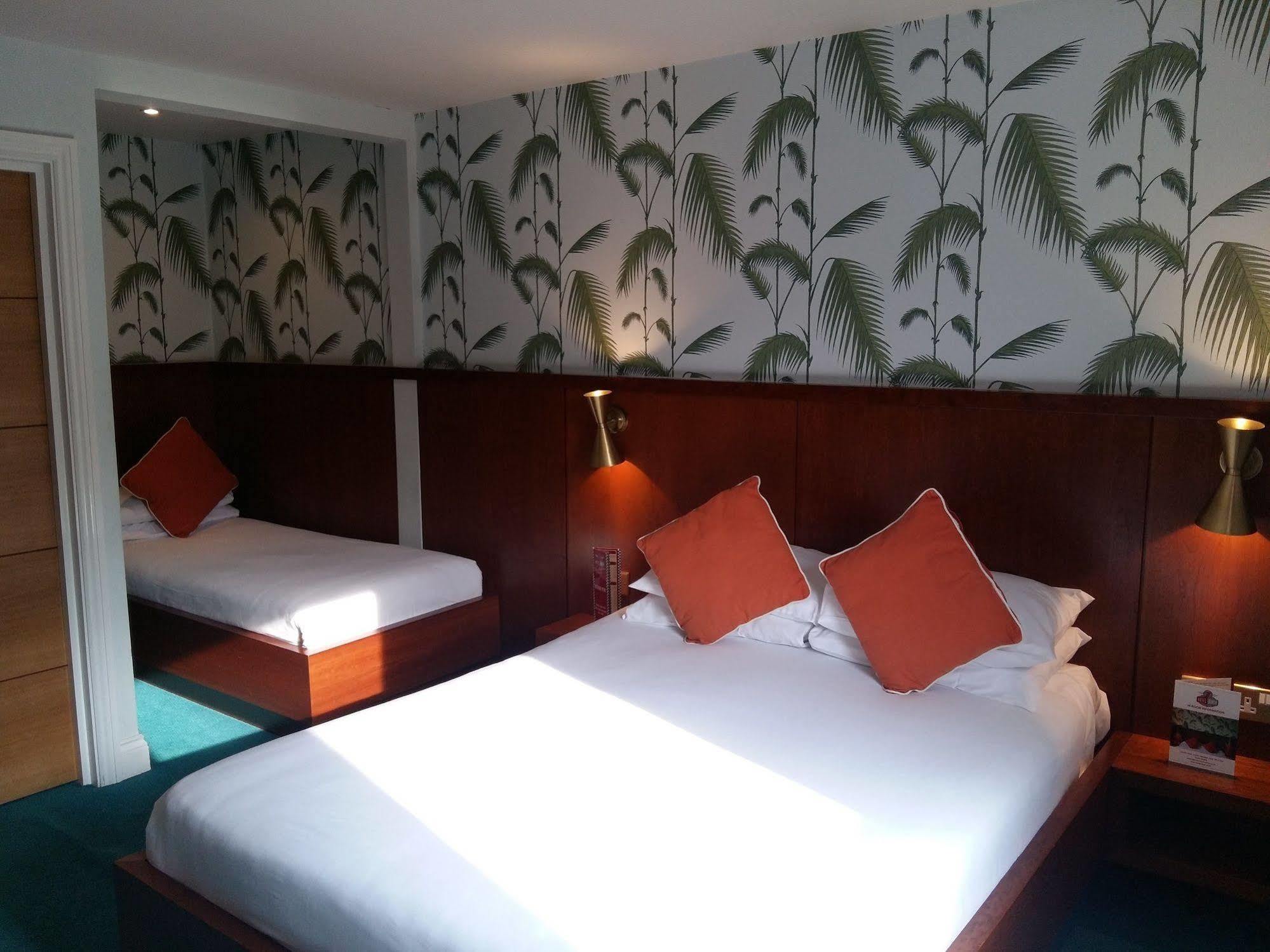 7Hotel Diner Halstead  Luaran gambar