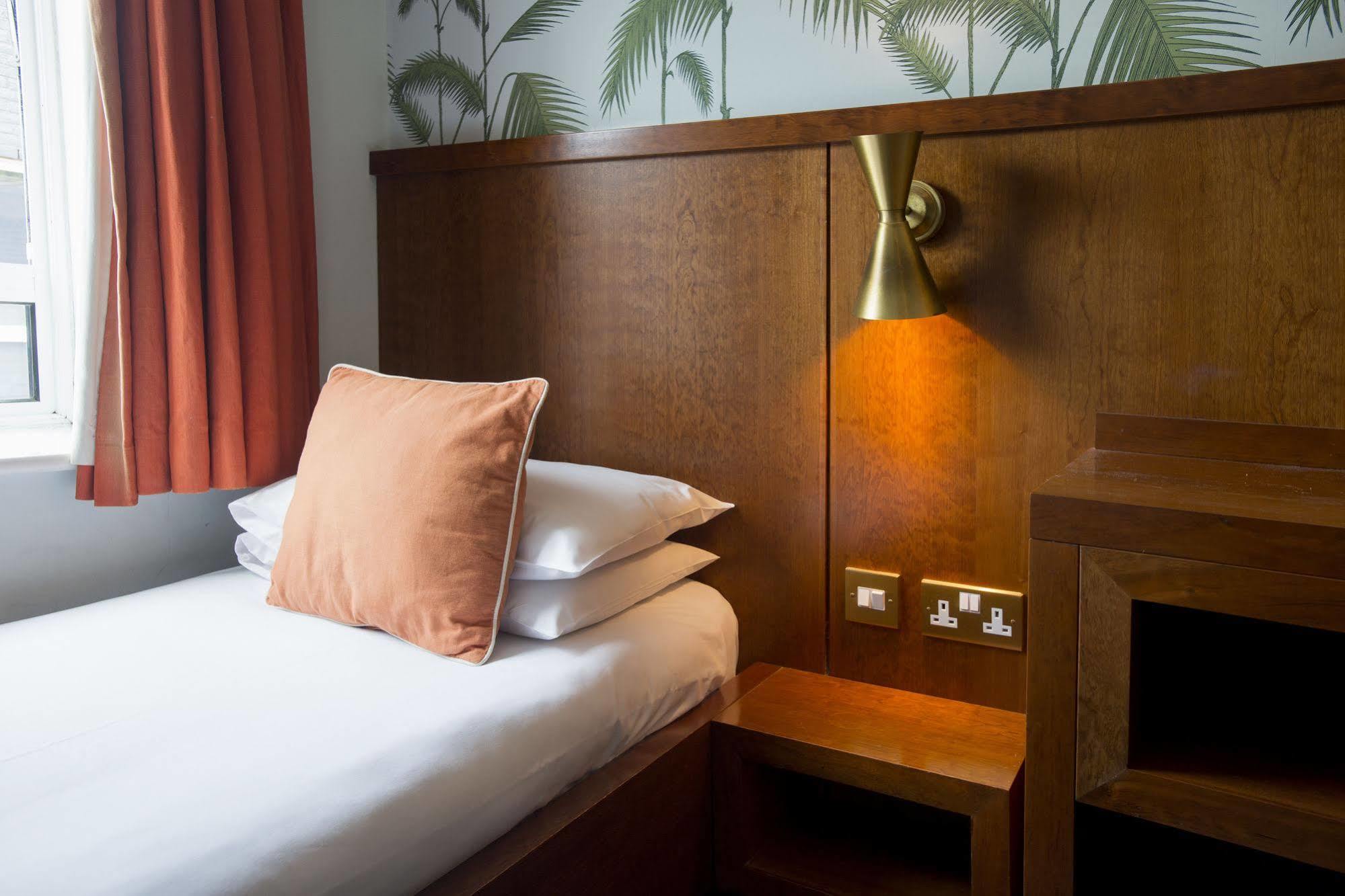 7Hotel Diner Halstead  Luaran gambar
